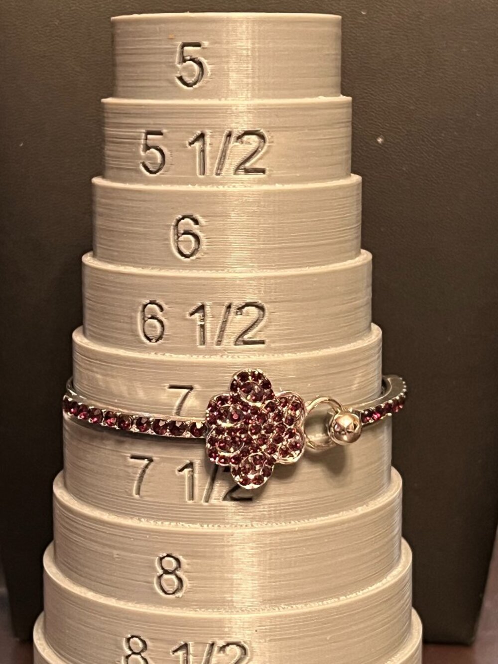 7" Silverplated Jeweled Paw Print Bracelet (403)